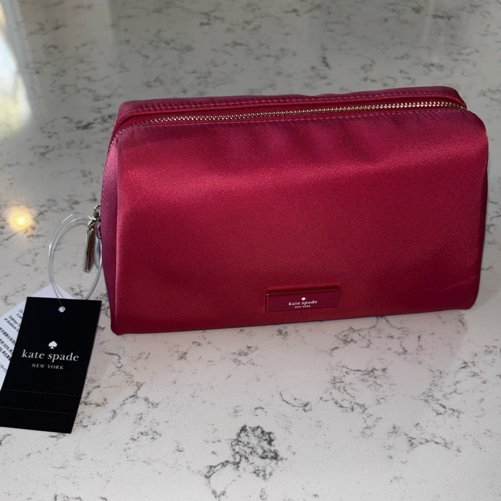 Kate Spade 💗 - Picture 5 of 7